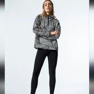 Beyond Yoga,  Chromatic Hoodie Pullover, Blacl And White, Size XL